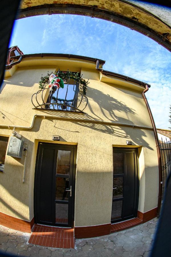 Ayana Central House Oradea Dış mekan fotoğraf